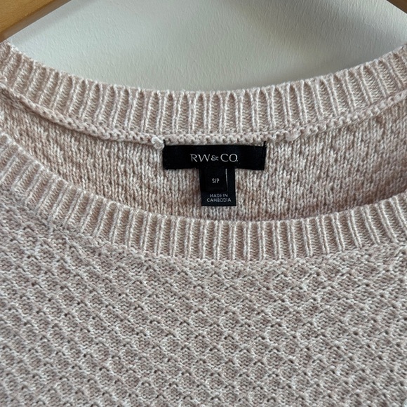 RW&CO. Pink Knit Top with White Lace Detail - Picture 2 of 7